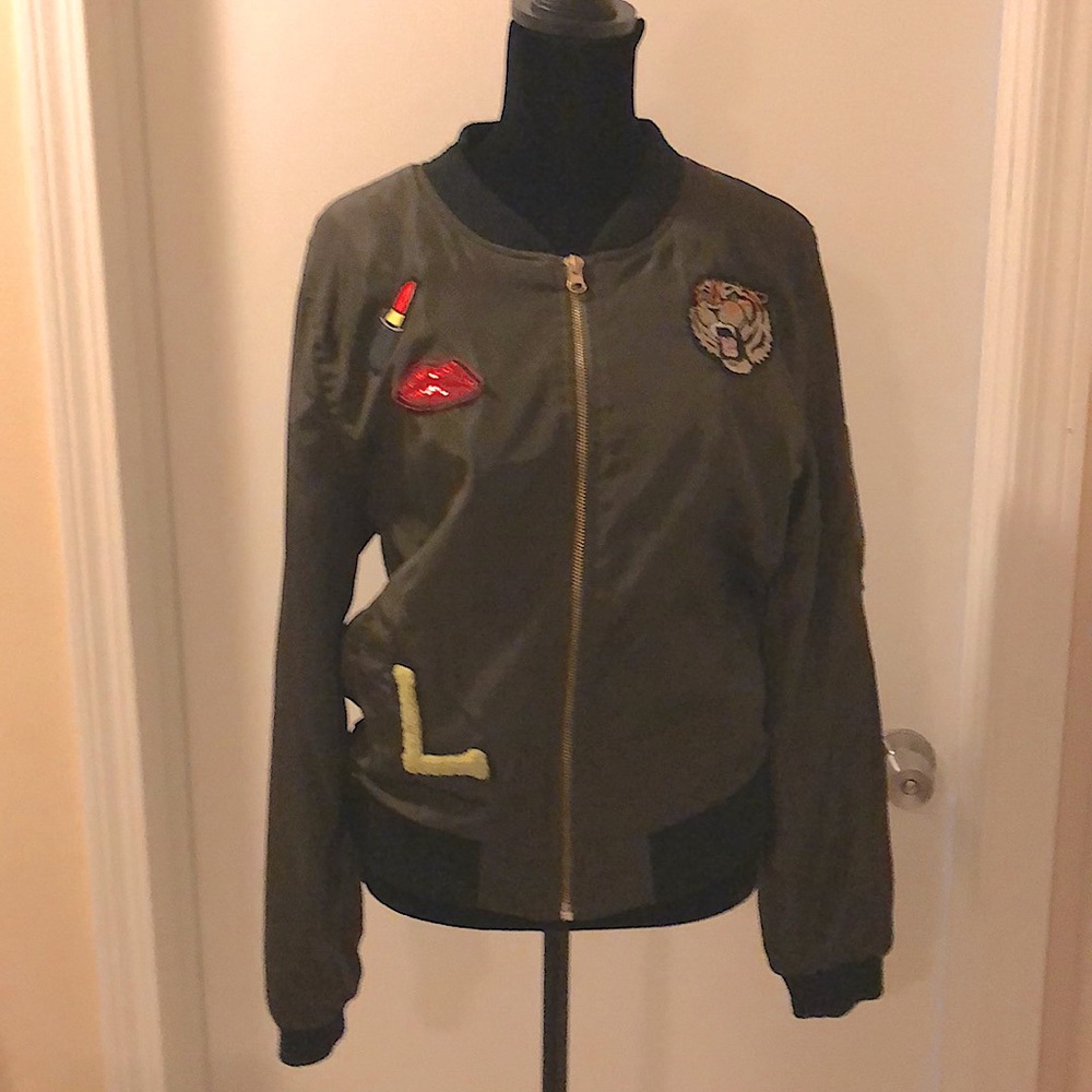 Love Tree Bomber Jacket with patch details sz L